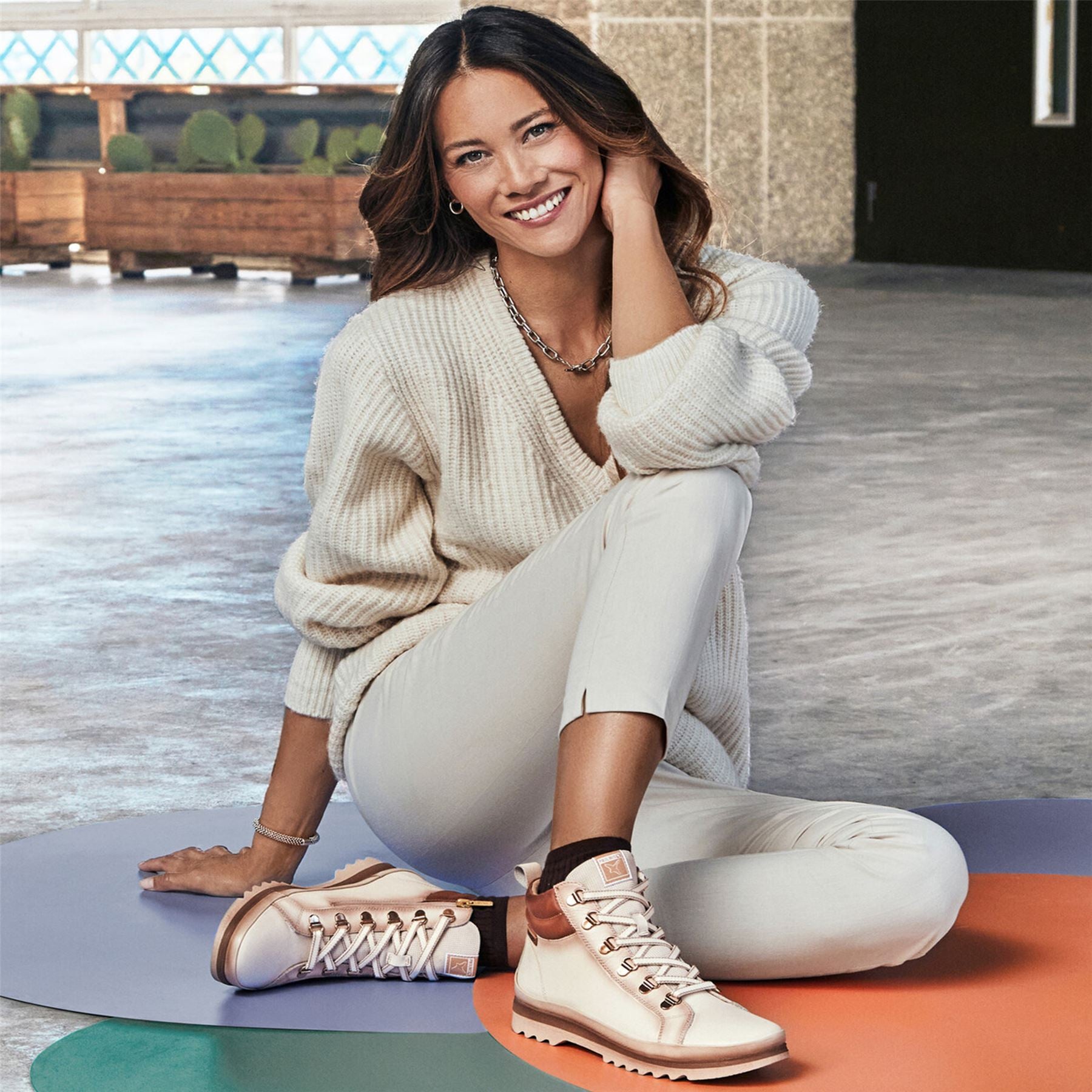 Pikolinos Women’s Nata White Leather Ankle Trainers Boots - Vigo