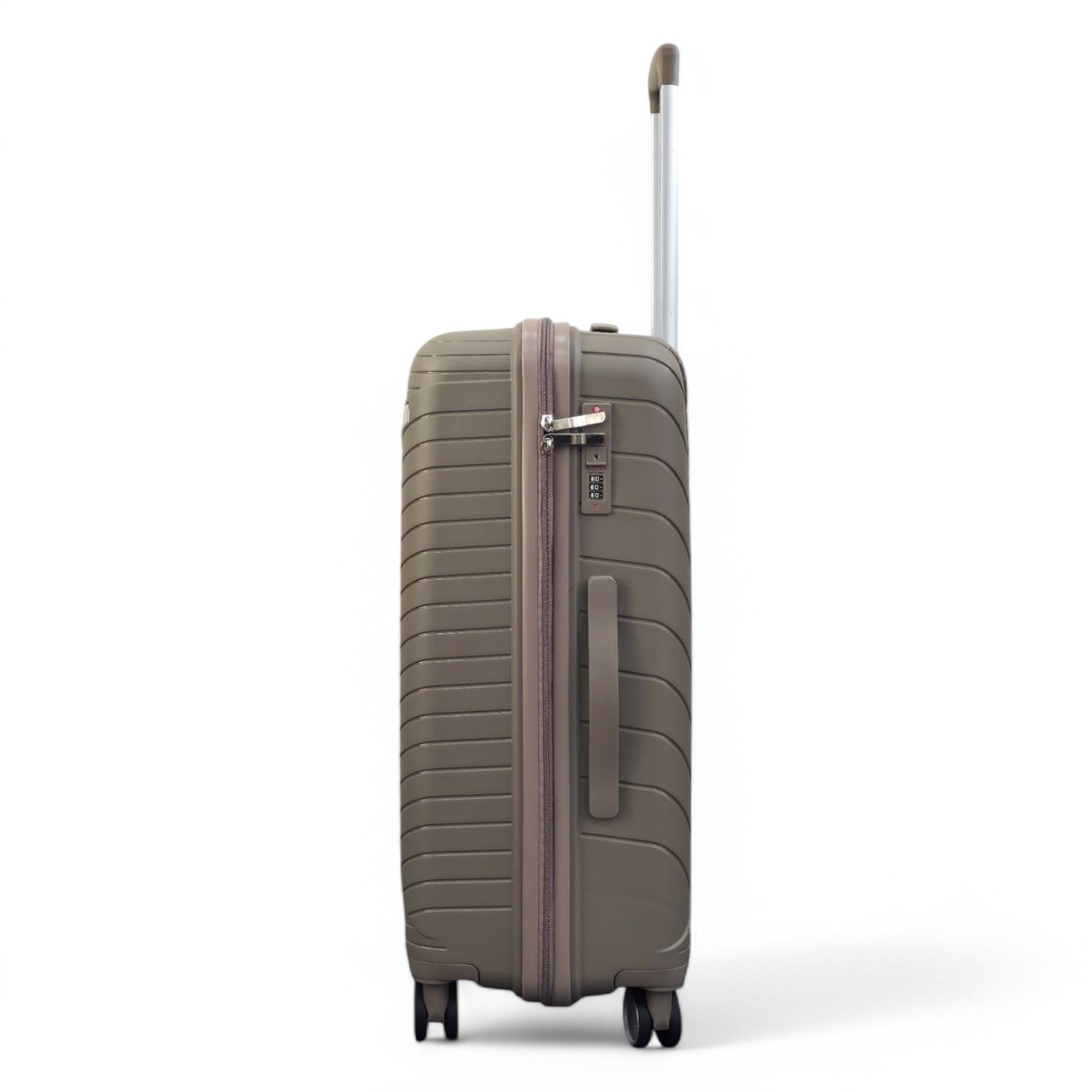 Chita Medium Hard Shell Suitcase in Flesh