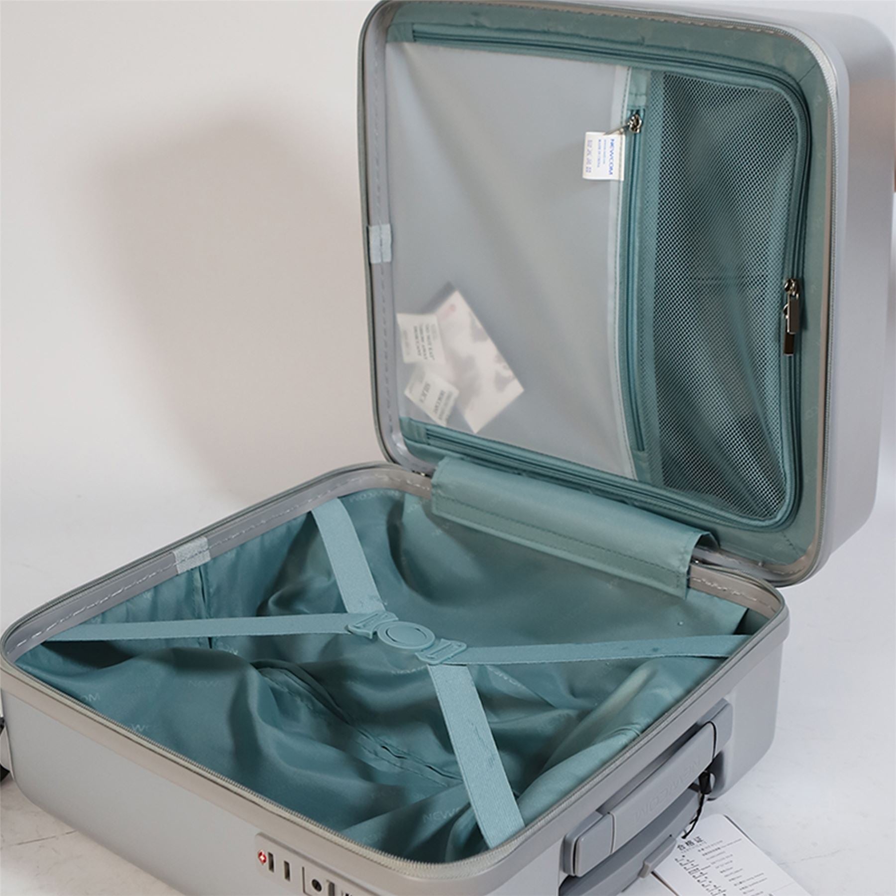 Hard Shell Cabin 44 x 22 x 38 cm Silver TSA Secure Luggage Suitcase Suitable for Easyjet, Ryanair