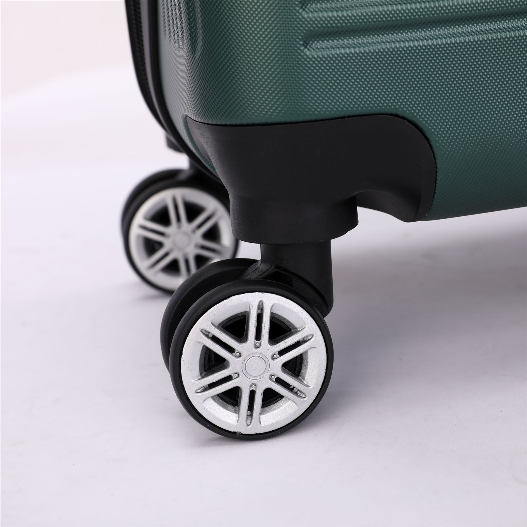 Calgary Set of 3 Hard Shell Suitcase in Emerald Green