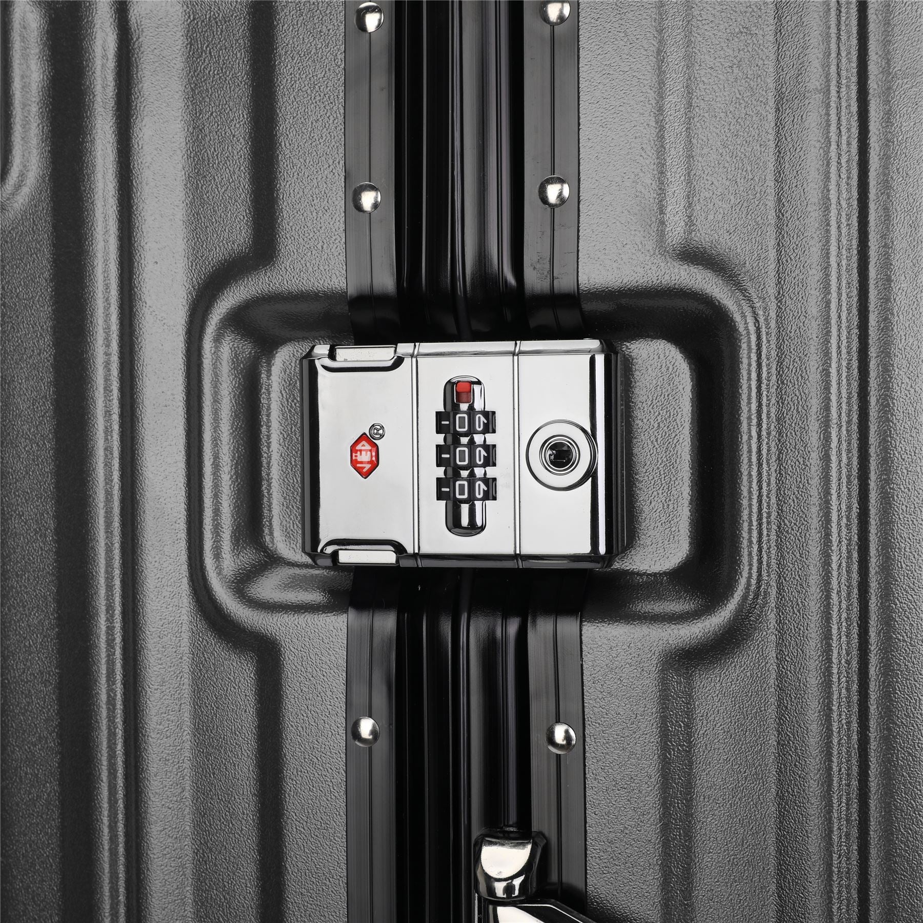 Airdrie Set of 3 Hard Shell Suitcase in Charcoal Black