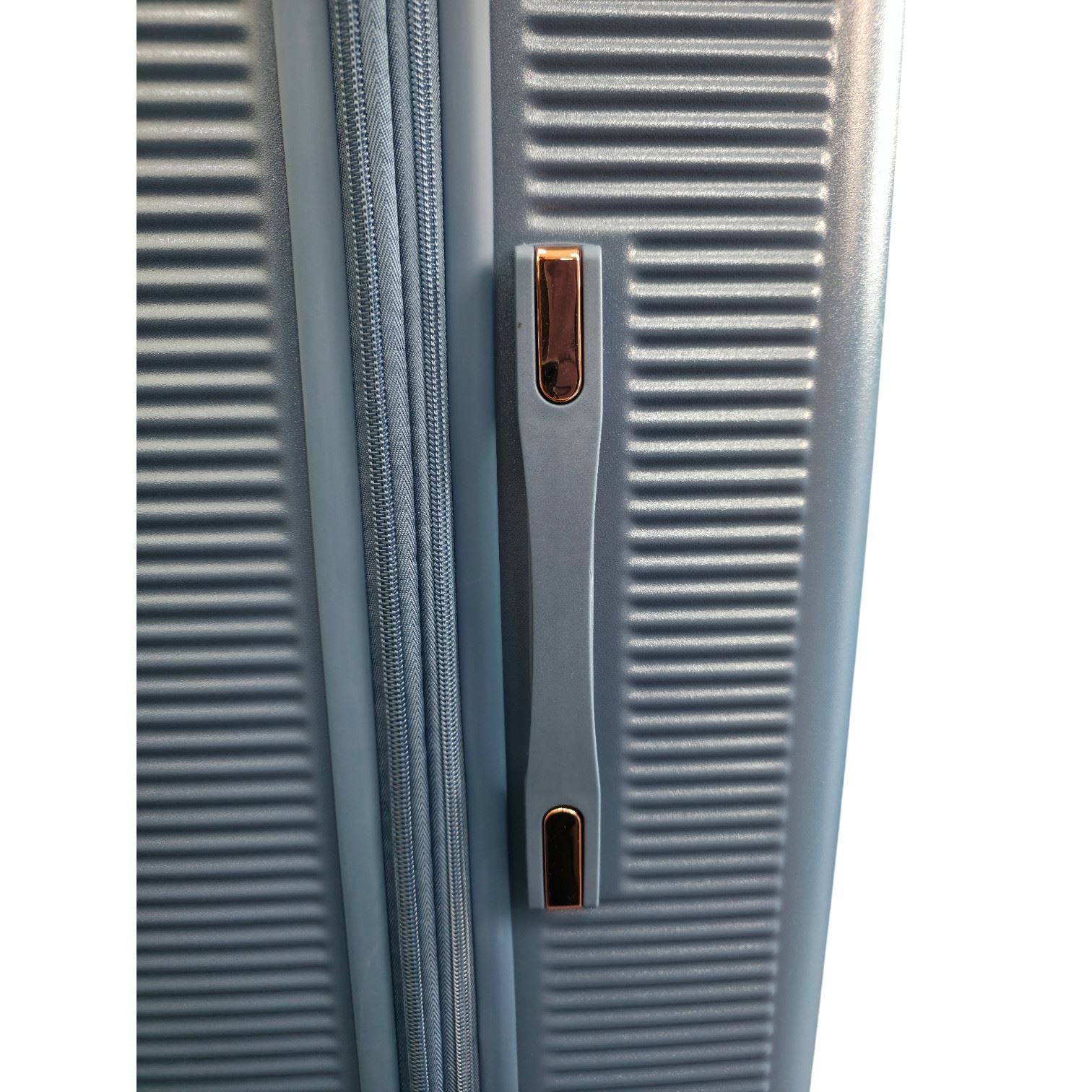 Cowra Medium Hard Shell Suitcase in Navy Blue