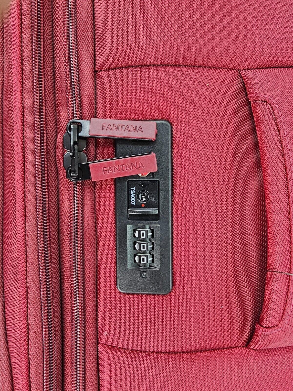 Lightweight 4 Wheel Luggage Suitcase