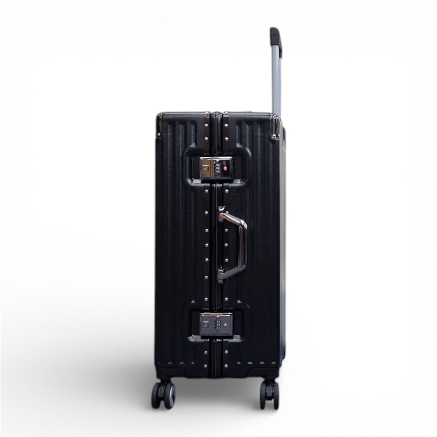 Airdrie Medium Hard Shell Suitcase in Black