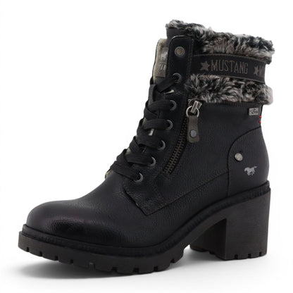 Mustang Women&