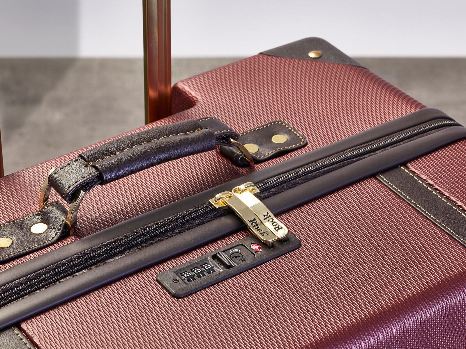 Alexandria Large Hard Shell Suitcase in Burgundy