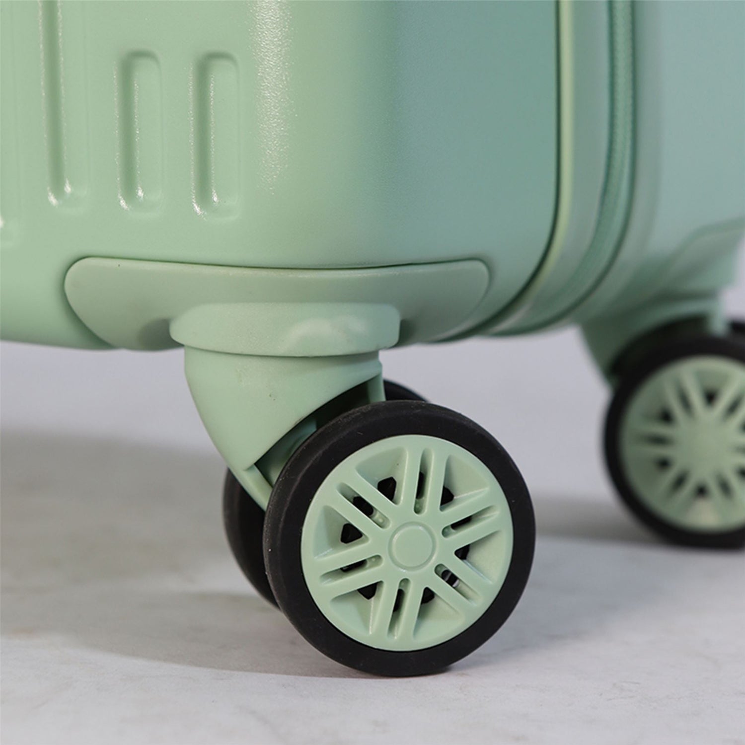 Hard Shell Cabin 44 x 22 x 38 cm Green TSA Secure Luggage Suitcase Suitable for Easyjet, Ryanair
