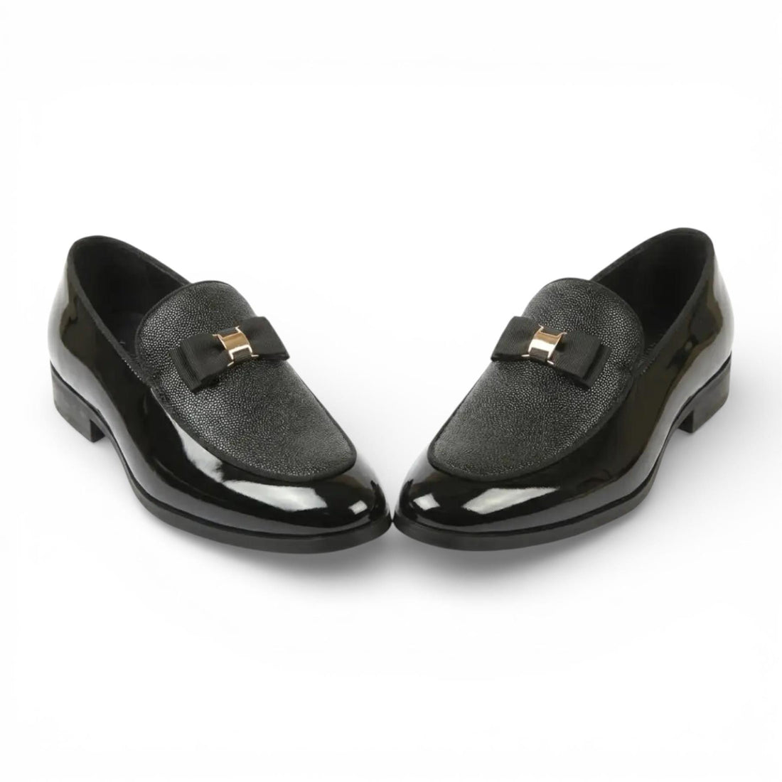 Mens Black Textured Front Iconic Buckle Bow Loafers Shoes