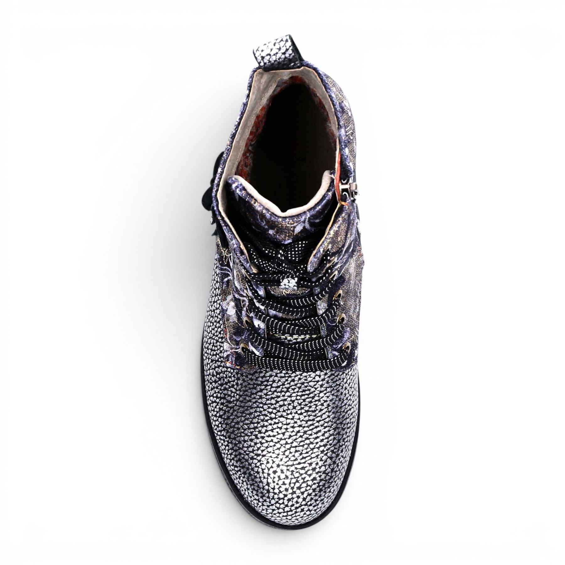 Laura Vita Women&