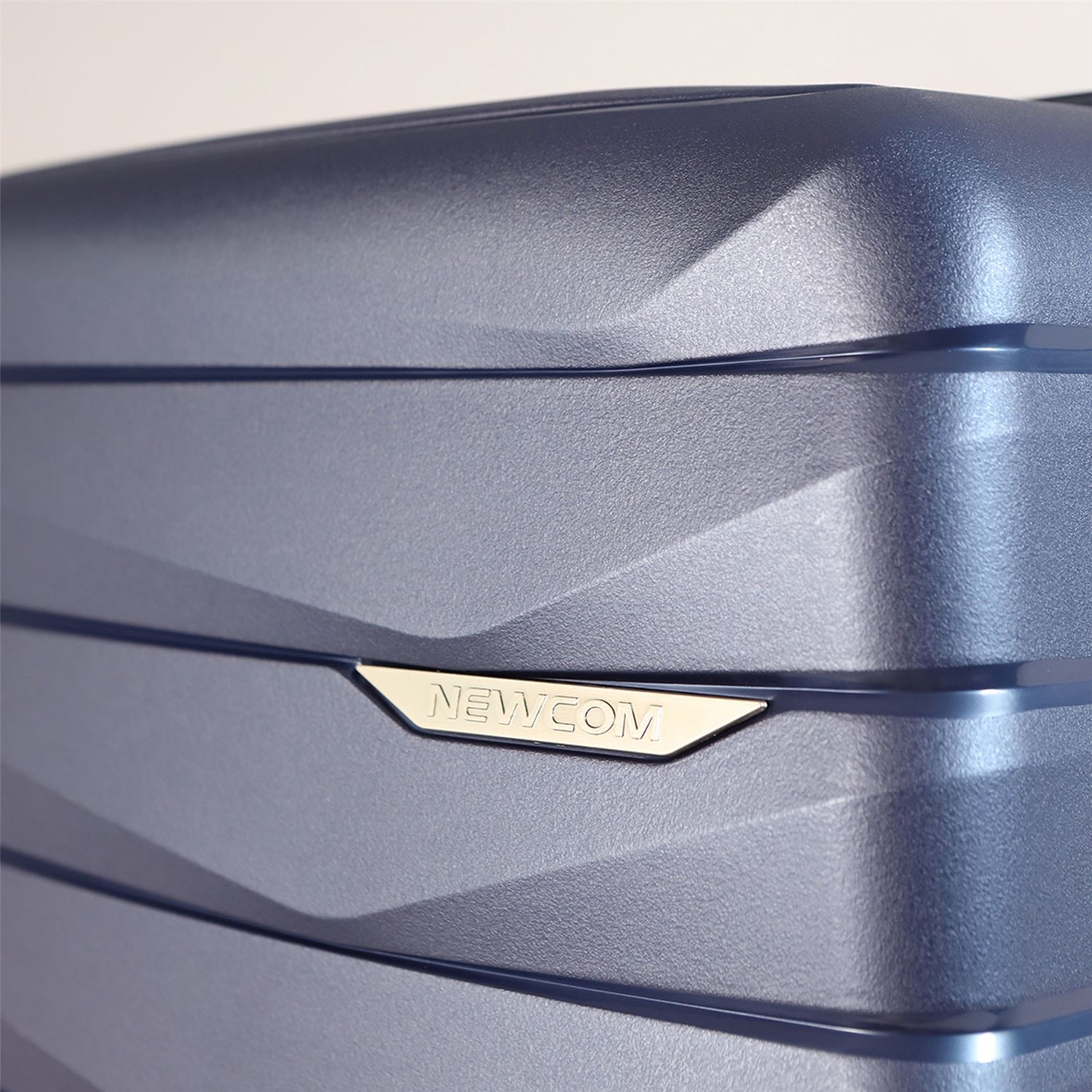Forster Large Hard Shell TSA Suitcase in Blue