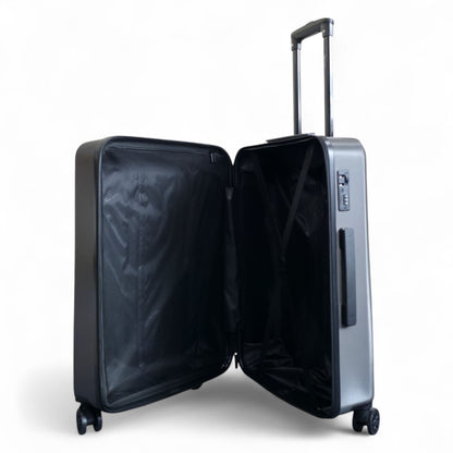 Croydon Medium Hard Shell Suitcase in Grey