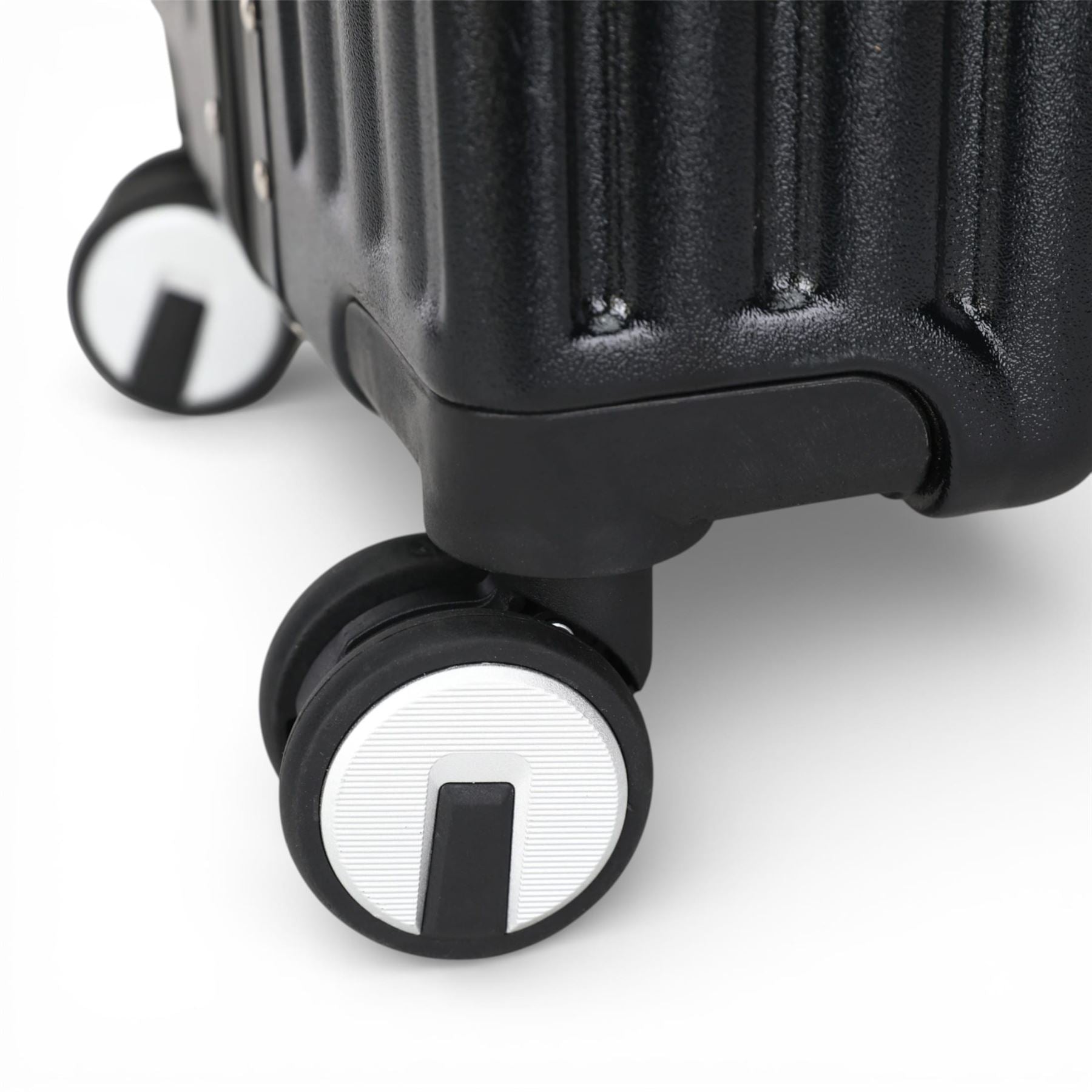 Airdrie Set of 3 Hard Shell Suitcase in Black