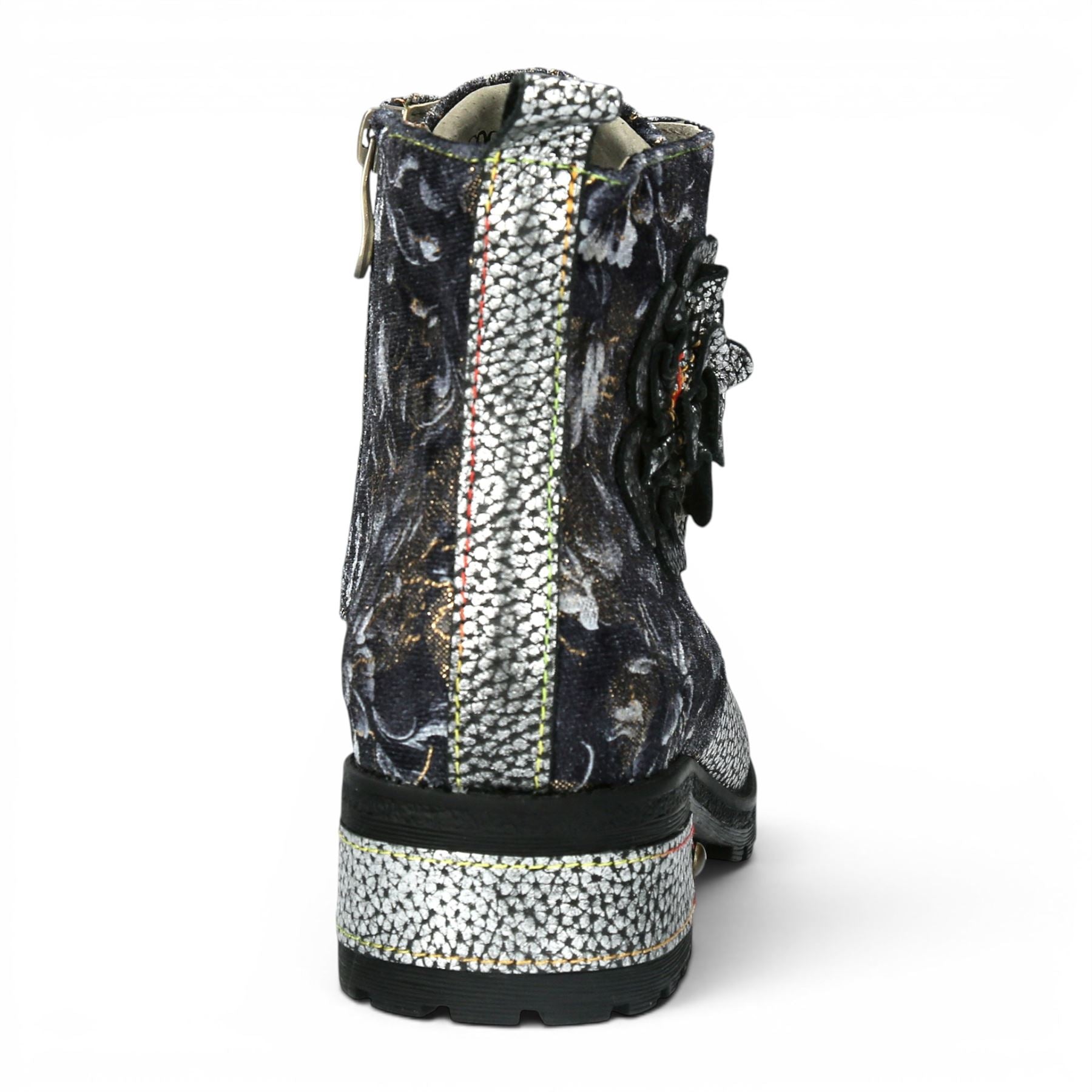 Laura Vita Women&