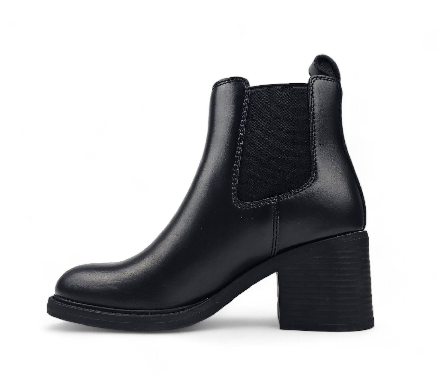 Windsorsmith Black Classic Leather Chelsea Ankle Boots - Varsity