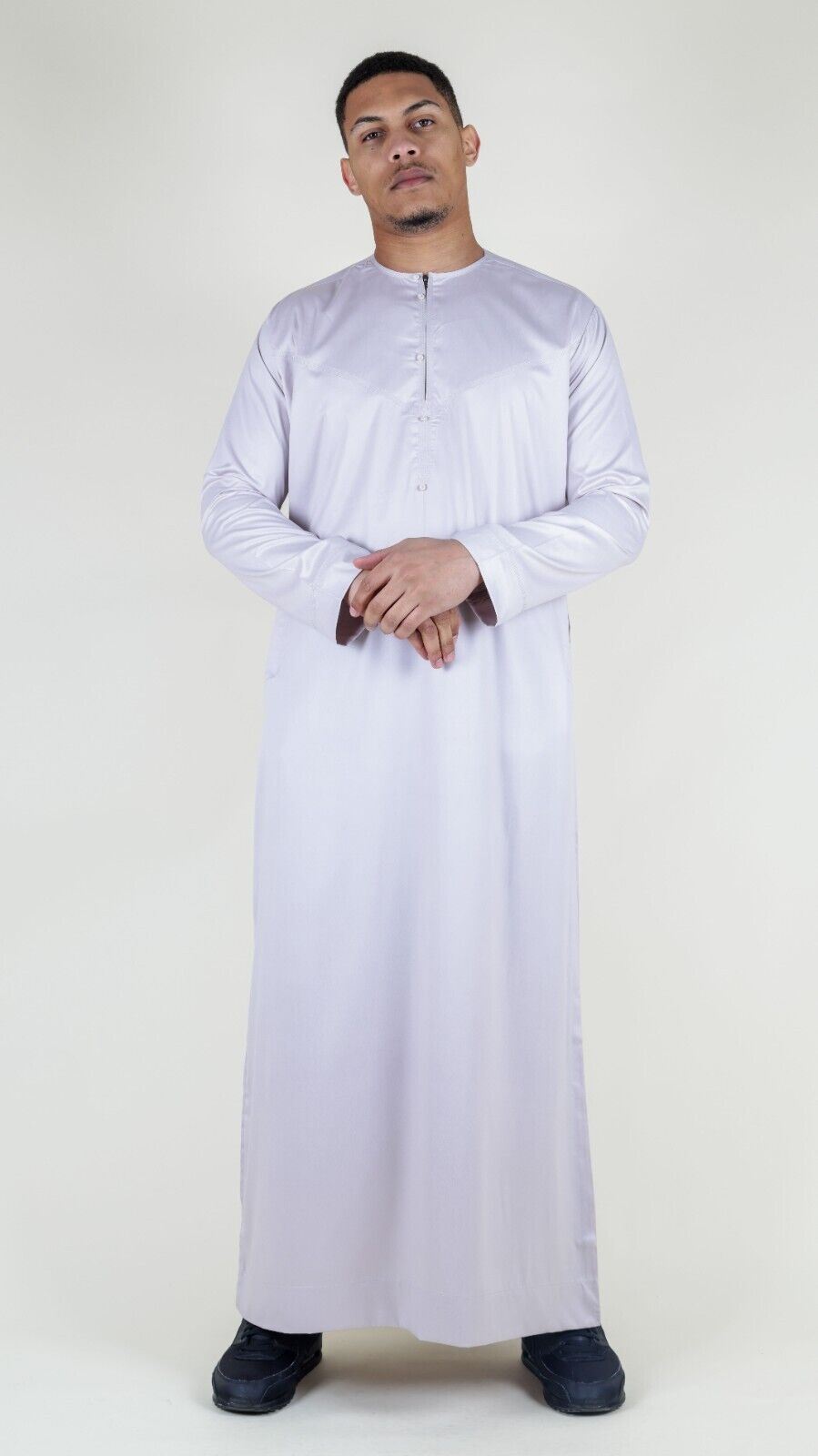 Upper Class Robe Men's Thobe Robe Satin Emirati Islamic Jubba Eid Slim Fit – Upperclass ...