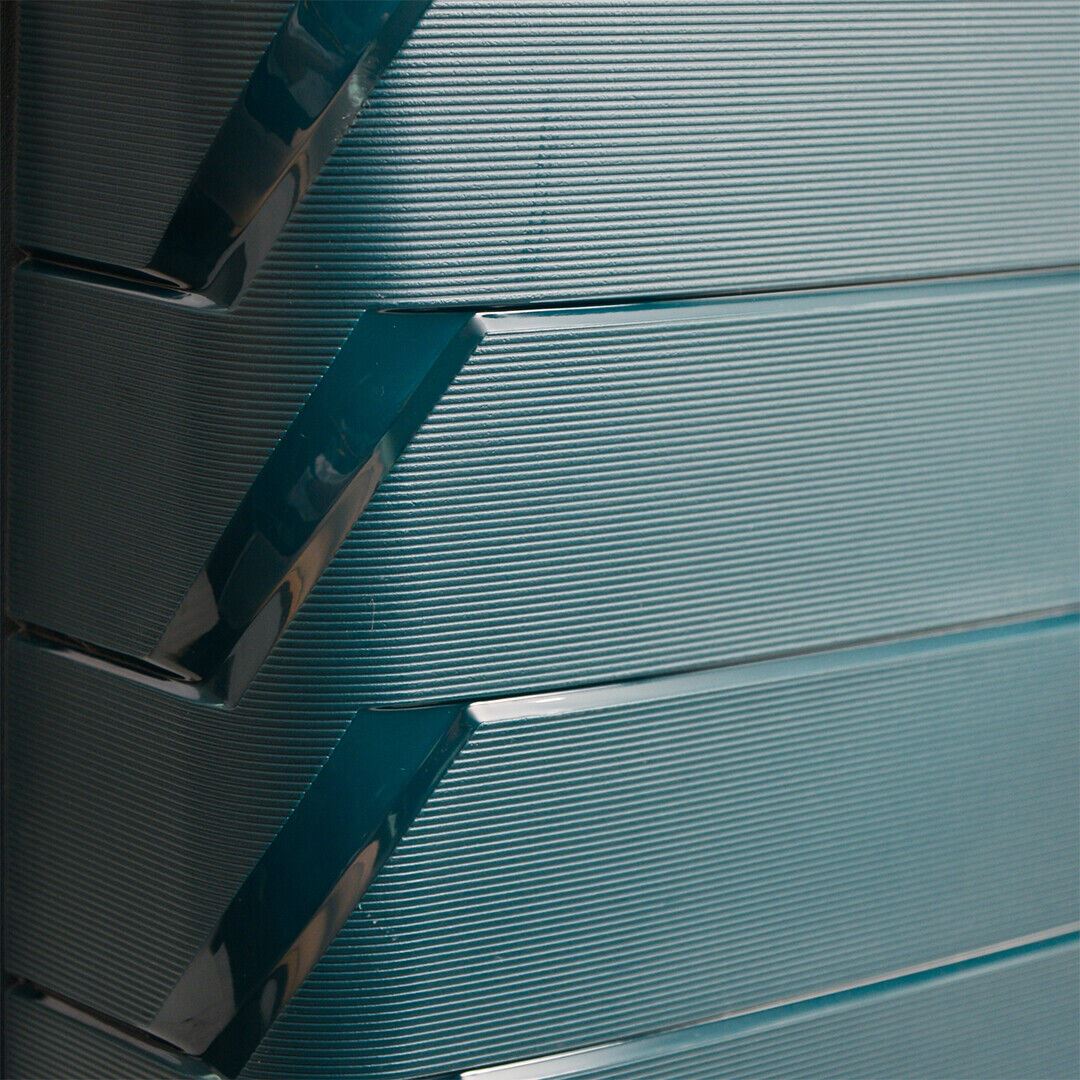 Camden Large Hard Shell Suitcase in Green