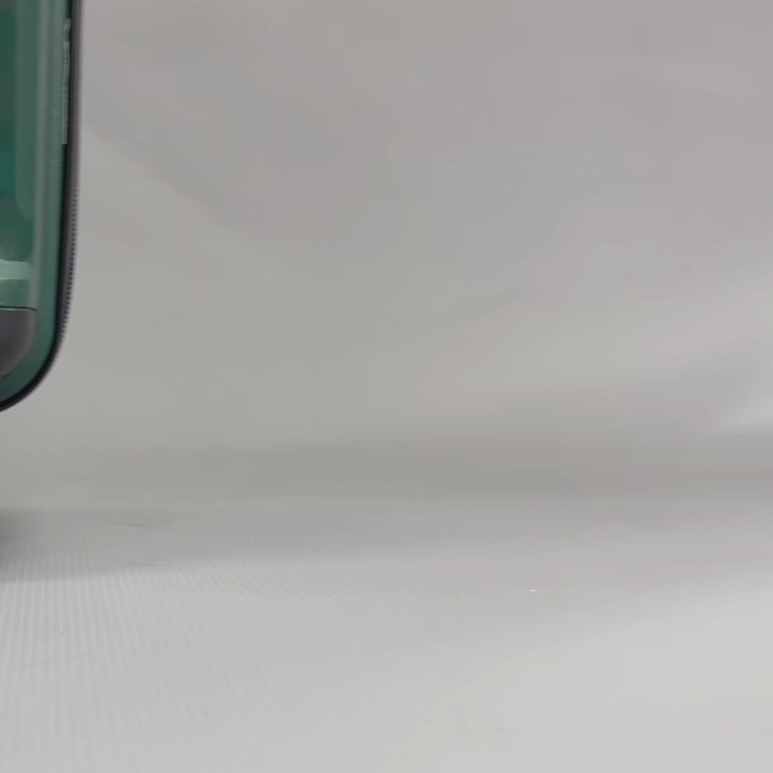 Abbeville Set of 3 Hard Shell Suitcase in Green