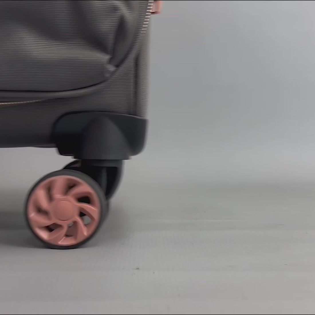 Birmingham Large Soft Shell Suitcase in Grey