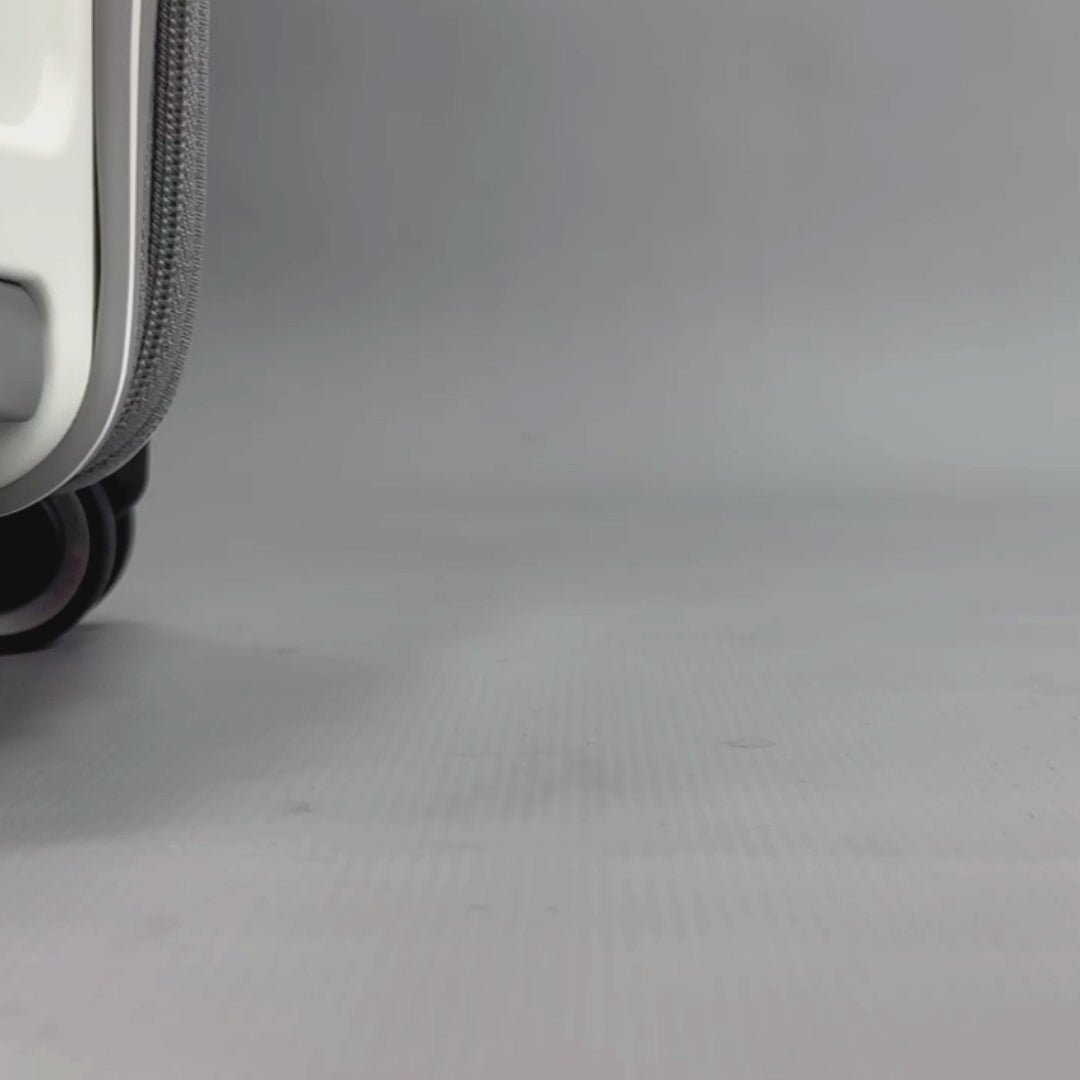 Altoona Large Hard Shell Suitcase in White