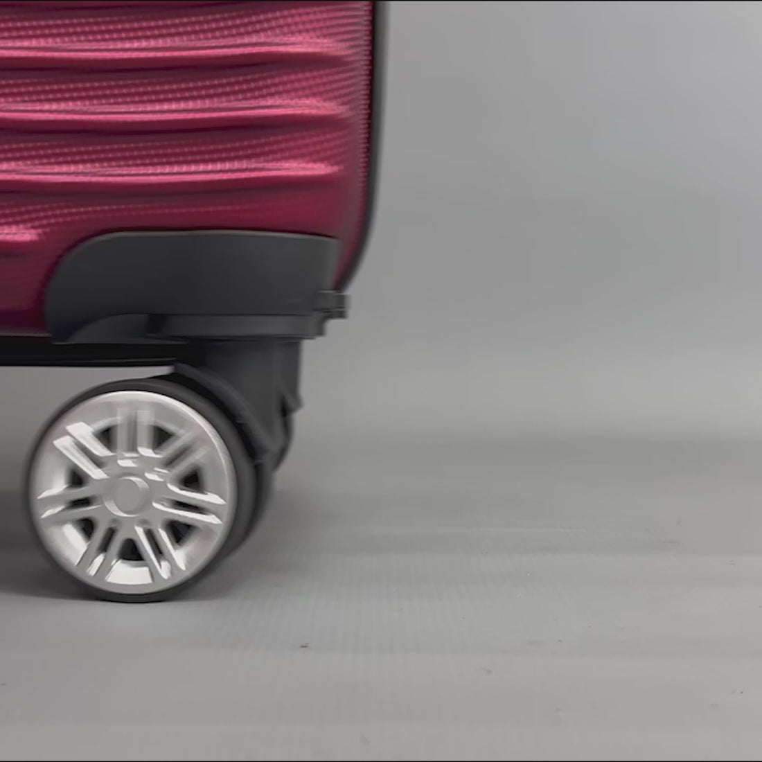 Brookside Extra Large Hard Shell Suitcase in Burgundy