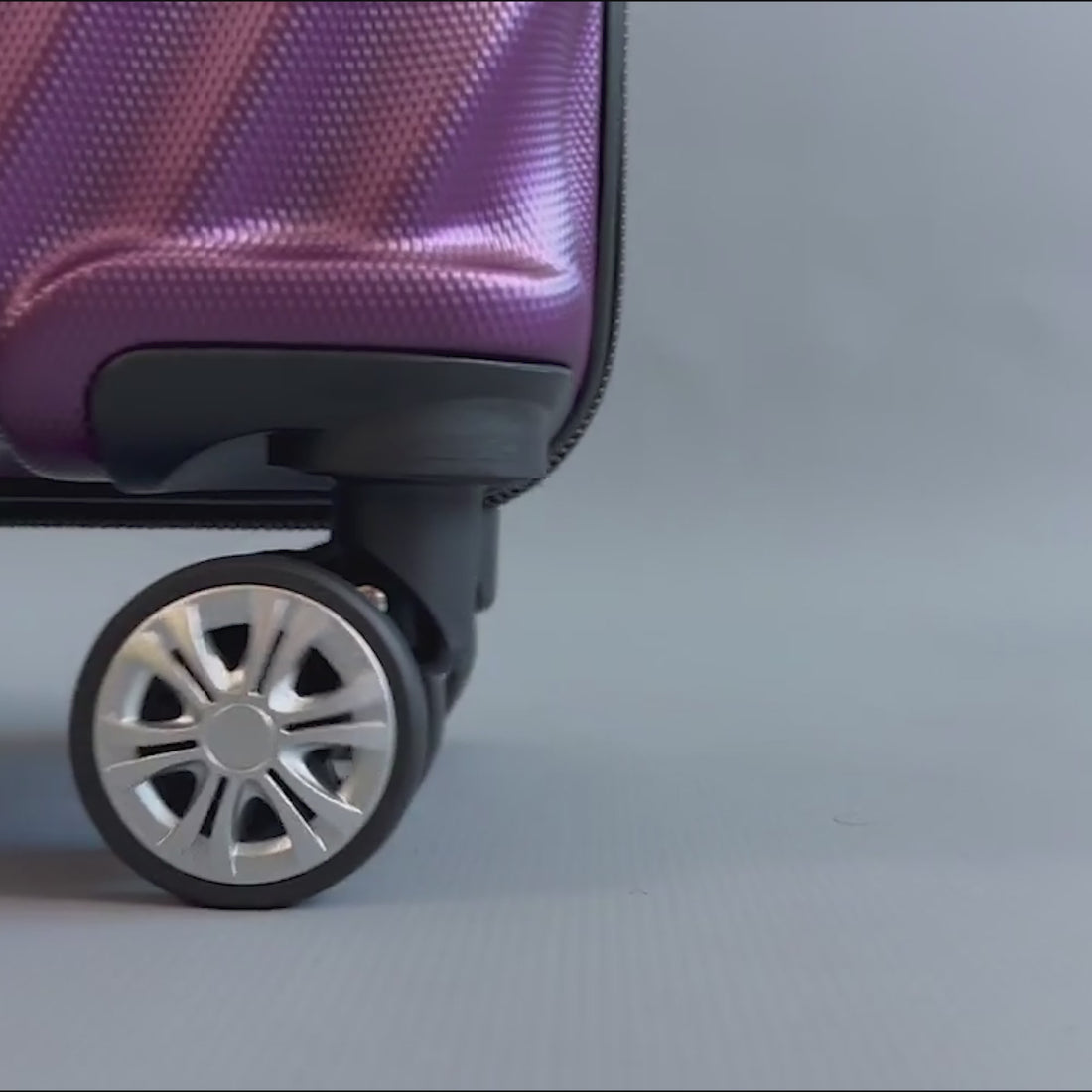 Chatom Large Hard Shell Suitcase in Purple