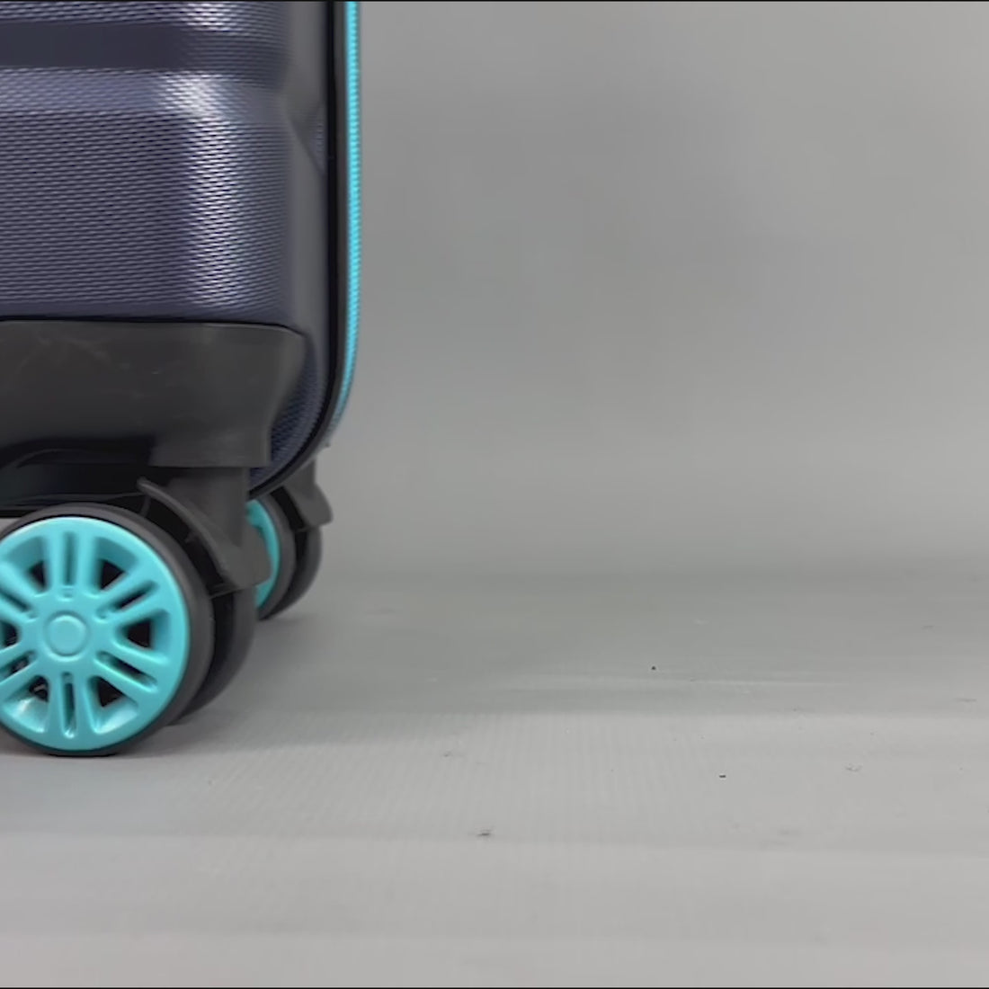 Collinsville Large Soft Shell Suitcase in Navy